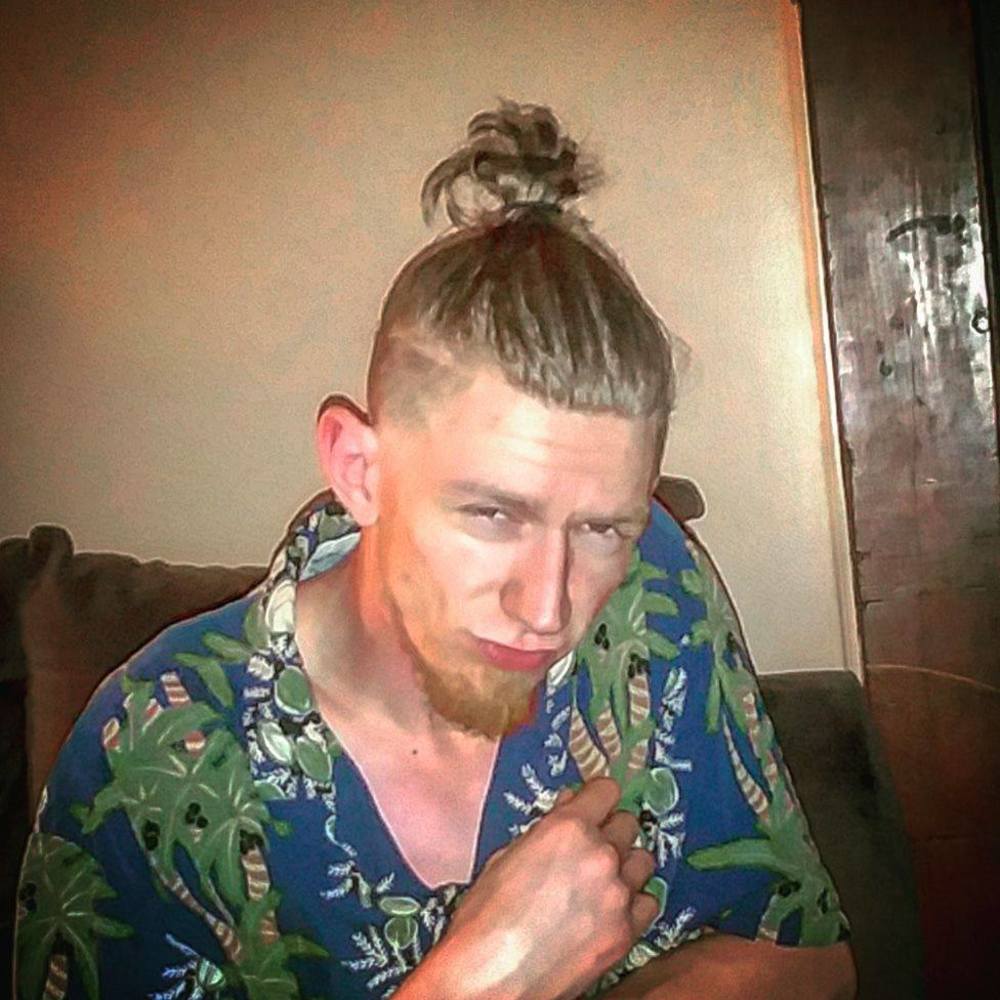Meet your Posher, Chad